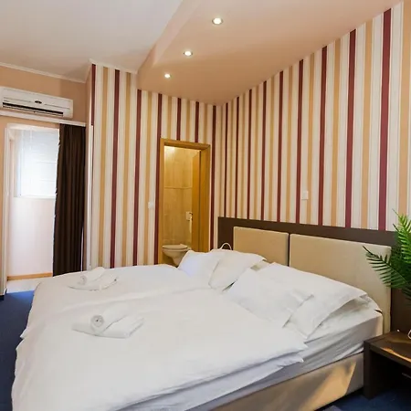 Bozikovina 3 Hotel